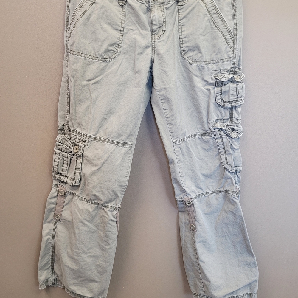 Y2K Aeropostle Low Rise Green Army Cargo Capri Pants 2000s Utility Roll Tab 10